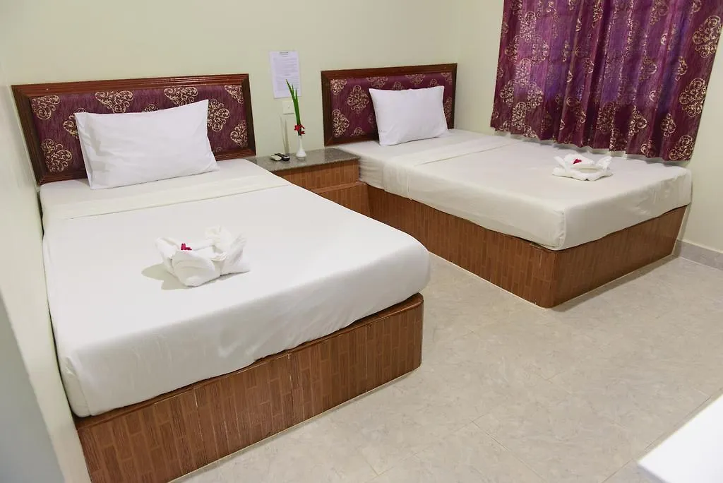 Zana Beach Guesthouse シアヌークビル